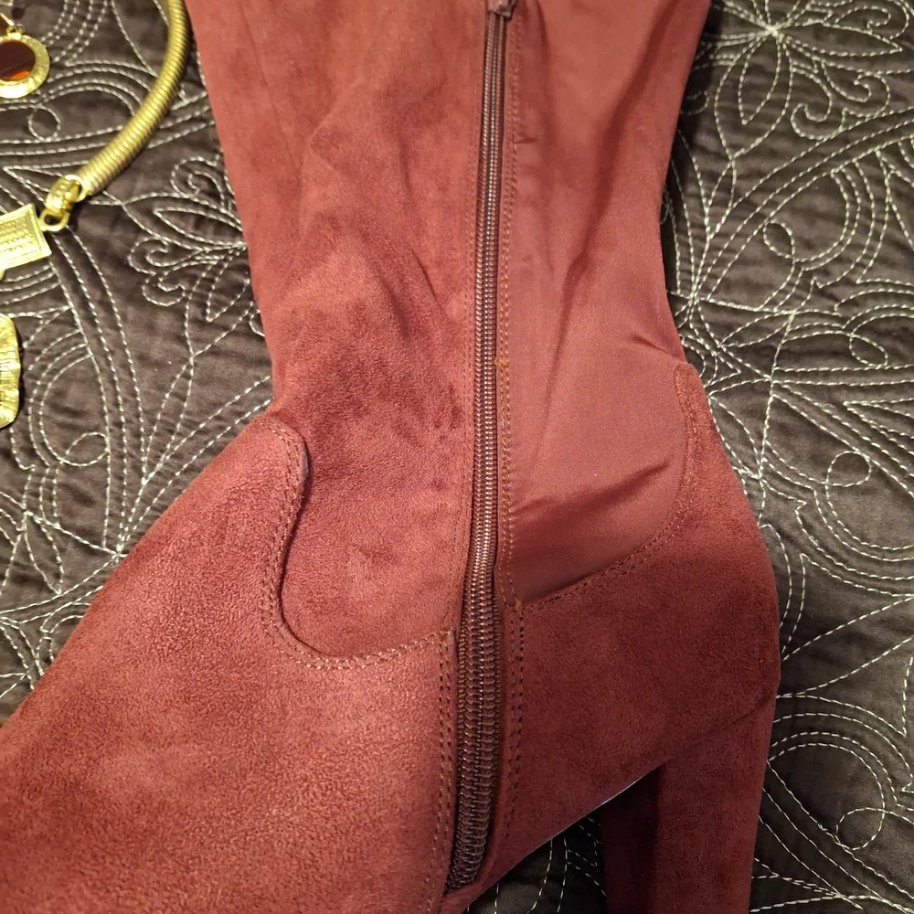 Elegant Burgundy Suede Knee-High Boots